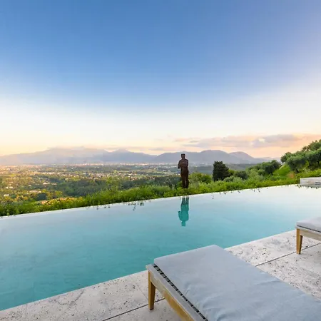 Sunset, Luxury With Infinity Pool Villa Lucca
